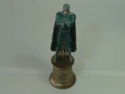 DC Comics Chess collection action figurine, Owlman, collectable Super hero character