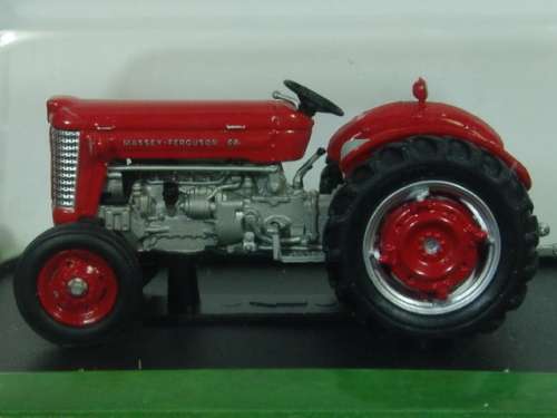 Collectable die cast model Tractor, Hachette, Massey Ferguson 50, 1959, scale 1:43, mint condition