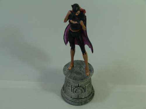 DC Comics Chess collection action figurine, Batgirl, Super hero character, collect them all