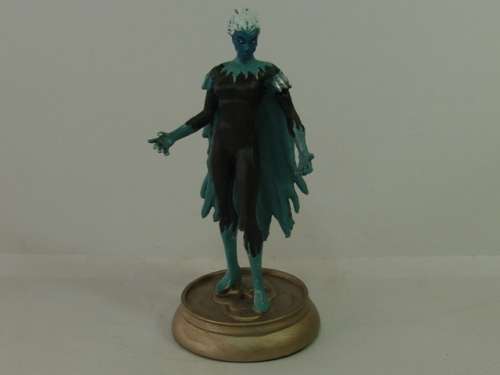 DC Comics Chess collection action figurine, Killer Frost, Super hero character, collect them all