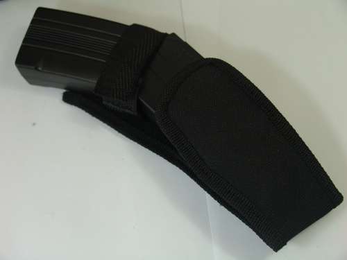 Stun Gun with tazer and laser pointer plus 3 cartridges 5m, Set,  New in storing case