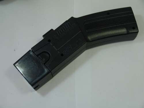 Stun Gun with tazer and laser pointer plus 3 cartridges 5m, Set,  New in storing case