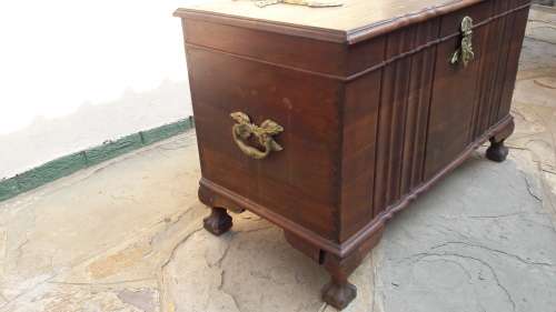 Vintage Imbuia Ball and claw Kist with brass fittings
