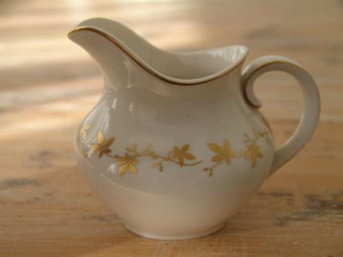 Royal Doulton translucent porcelain complete Tea service. Citadel, TC 1003. 15 piece, serves 6