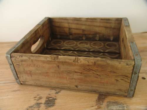 Very old Coca Cola wooden crate - 34,5cm x 31cm x 12cm