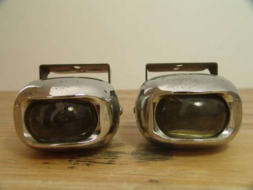 Pair of retro vintage Car spot lights - 8cm x 8cm x 5cm