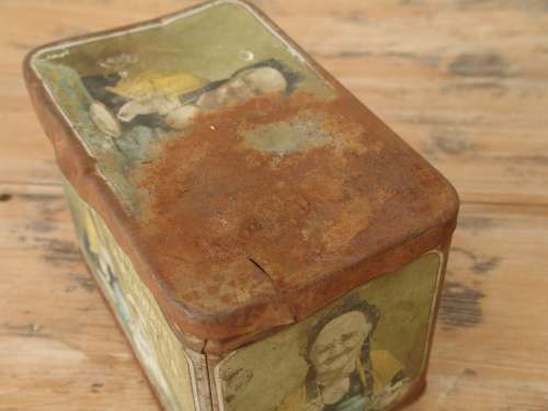 Antique Mazawattee tea Tin, old and rustic - 22cm x 14cm x 14cm