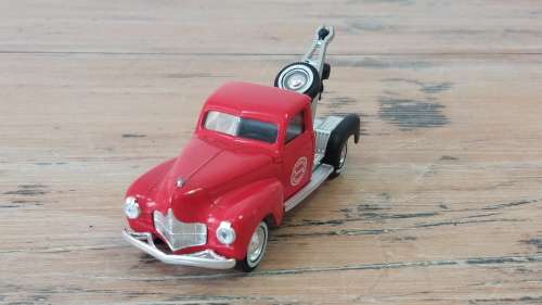 Vintage collectable metal die cast scale model car, Solido 1940 Dodge Tow Truck, 1:43, France, mint