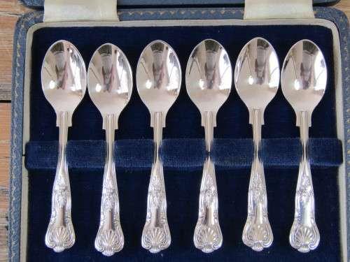 Boxed set of 6 Kings pattern coffee Spoons, EPNS A1, prestine condition