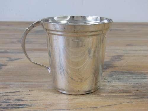 Vintage silver plated Cup - low shipping cost