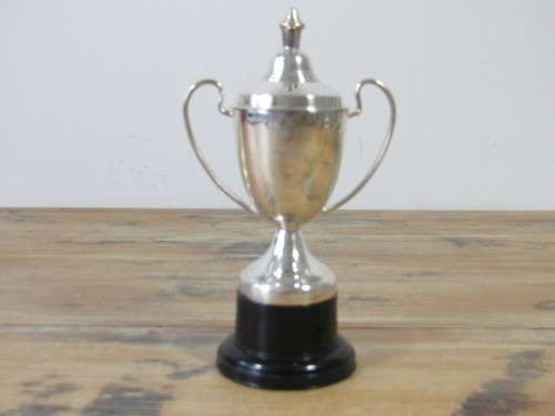 Vintage silver plated Trophy on makelite stand, 16cm