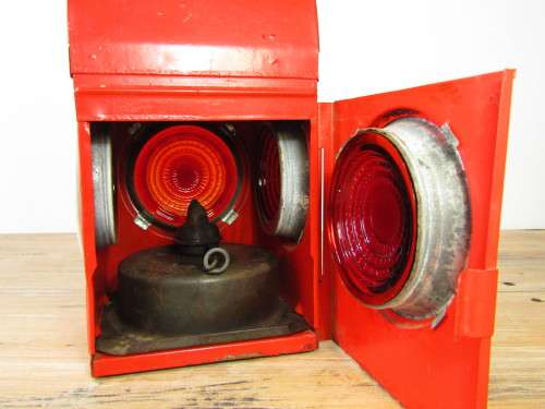 Old SAR, railways paraffin Lamp, with original burner and 100% working