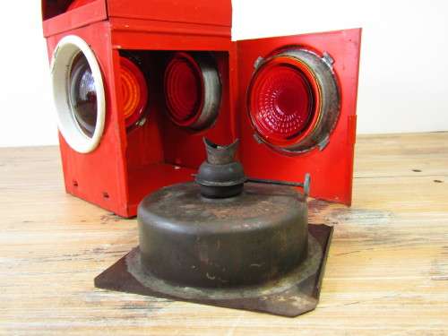 Old SAR, railways paraffin Lamp, with original burner and 100% working