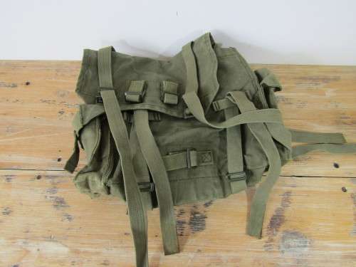 SADF military webbing Backpack complete, 33cm x 35cm, excellent condition