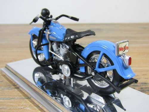 Collectable  Maisto Harley-Davidson Cycles, 1948 FL Panhead, metal die cast model, 1:18, mint