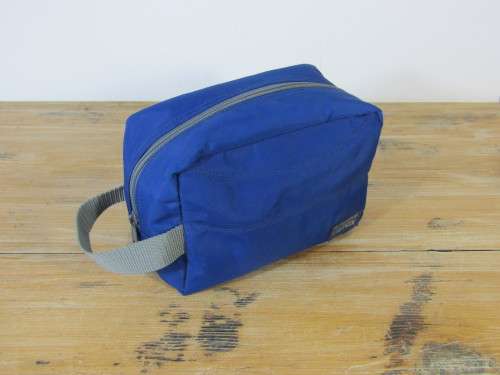 Fujifilm Instax 200 instant Camera with Pouch, vintage, 100% working
