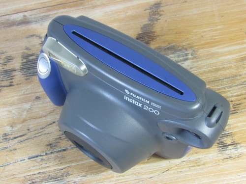 Fujifilm Instax 200 instant Camera with Pouch, vintage, 100% working