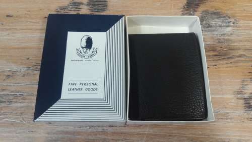 Busby brand, Fine leather men's wallet