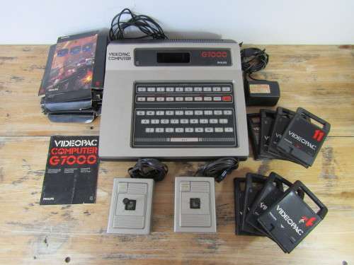 Vintage original Philips VideoPac computer G7000 TV game with 22 games, working