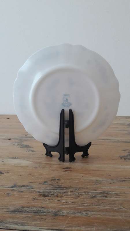 Arc Arcopal - France - Pretty blue and white side plates