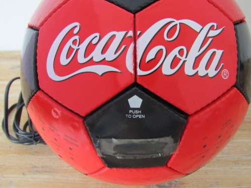 Vintage Coca Cola stereo Ball Radio / CD player, Mint in box, 100% working, rare