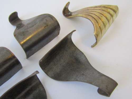 Vintage picture hanging accessories, clamp hooks, (5)