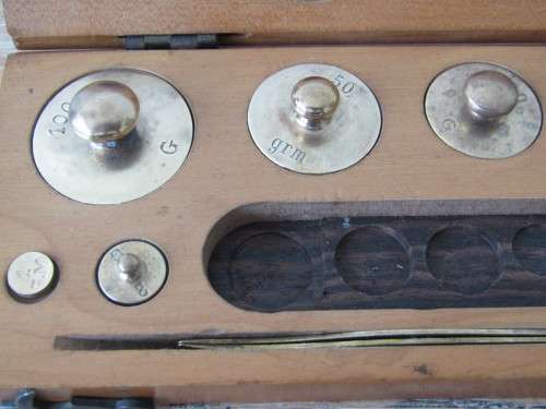 Boxed Scale weight Set, Hatton Wall, London