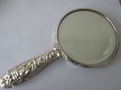 Boxed hallmarked Broadway & co. Birmingham Silver dressing table Set, 4 piece, complete
