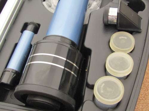 Lunar Telescope, model ST-60700, with lenses and carry case, 56 - 525x magnification