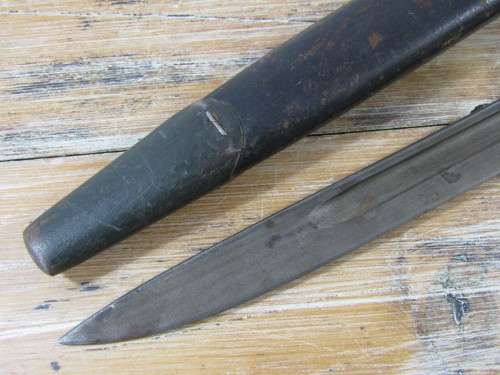 Antique Military 1907 Bayonet with leather scabbard and belt holster, makers markings, 55cm long