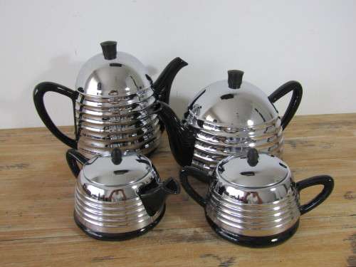 Vintage Art Deco chrome and Porcelain Tea and Coffee set, 4 piece Everhot, excellent condition
