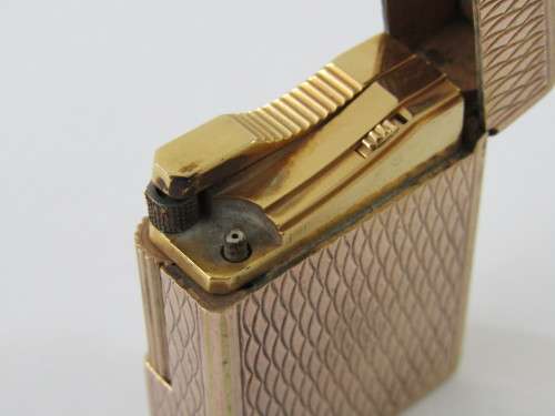 Vintage gold plated ST Dupont Lighter, Paris France