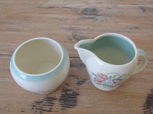 Vintage Susie Cooper porcelain Tea Milk jug and Sugar bowl, Dresden, excellent condition (2)