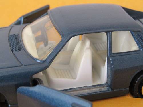 Corgi 1990 collection, Jaguar XJS, metal die cast scale model car, 1:36, mint in box
