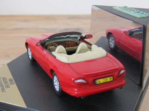 Vitesse, 1998 Jaguar XKR Convertible, Certificate,1108/2500, metal die cast model car, mint in Box
