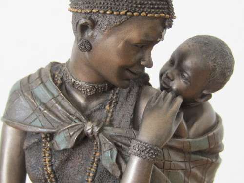 Bronzed resin Figurine, Maasai Kucha Early in the morning, limited world wide 1154/1500, 26cm, rare