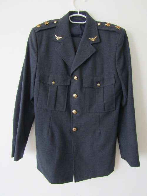 Old SAAF Lieutenant dress Uniform from the 1980's. Jacket with insignia, Pants, Belt, Cap and Tie