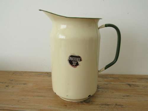 Vintage Enamel ware wash set of 3, large water jug 28cm, large bowl 39cm and a lided soap dish