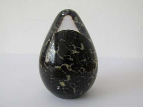 Vintage Swedish 1986 Art glass Parerweight, 8cm, marked