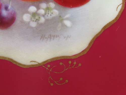Vintage Royal Worcester bone China hand painted and signed display plate, 22cm diameter