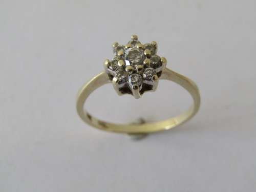 Exquisite vintage 9ct yellow gold and Diamond cluster Ring, 2.6g, others available