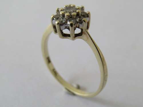 Exquisite vintage 9ct yellow gold and Diamond cluster Ring, 2.6g, others available
