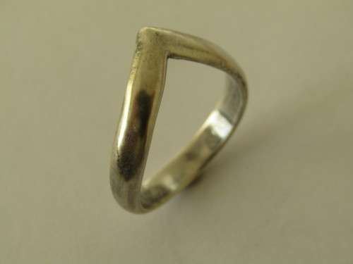 Antique 925 solid silver Ring, stamped, 4.2 grams, many others available