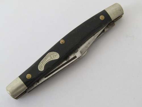 Vintage Frontier Imperial USA 4034 folding pocket Knife, 3 blades, excellent condition