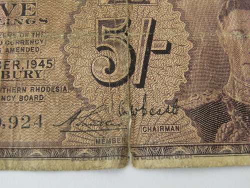 Rare Southern Rhodesia Five Shilling bank note, 1st October 1945 **NO RESERVE AUCTION**