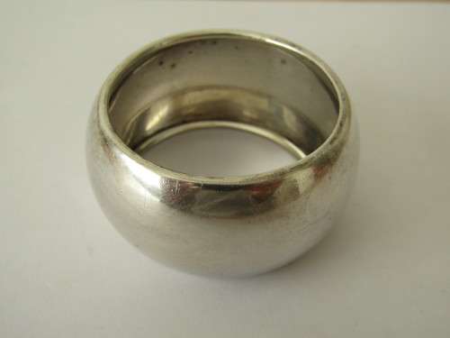 Vintage hallmarked solid silver Serviette ring, 5cm diameter, 22.8 grams