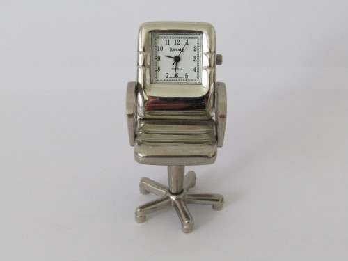 Vintage miniature Quartz desk clock, metal construction, 5cm high - others available