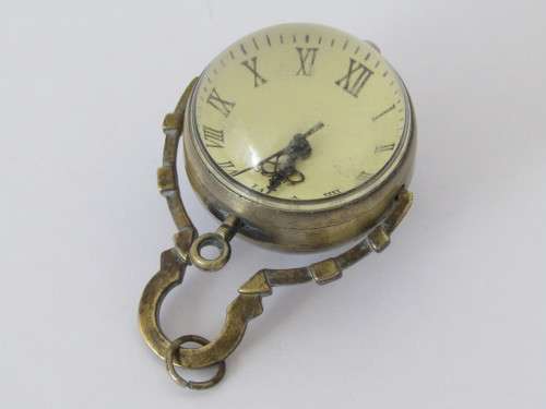 Lot of 2 x vintage miniature Quartz clocks, metal construction - others available