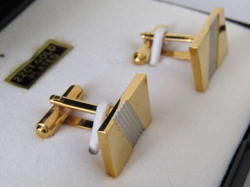 Boxed set of Tivoli 22ct gold plated Cufflinks **No reserve auction Now On at Port no.5**