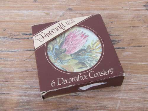 Vintage boxed set of 6 hand made coasters, flower motive, unused